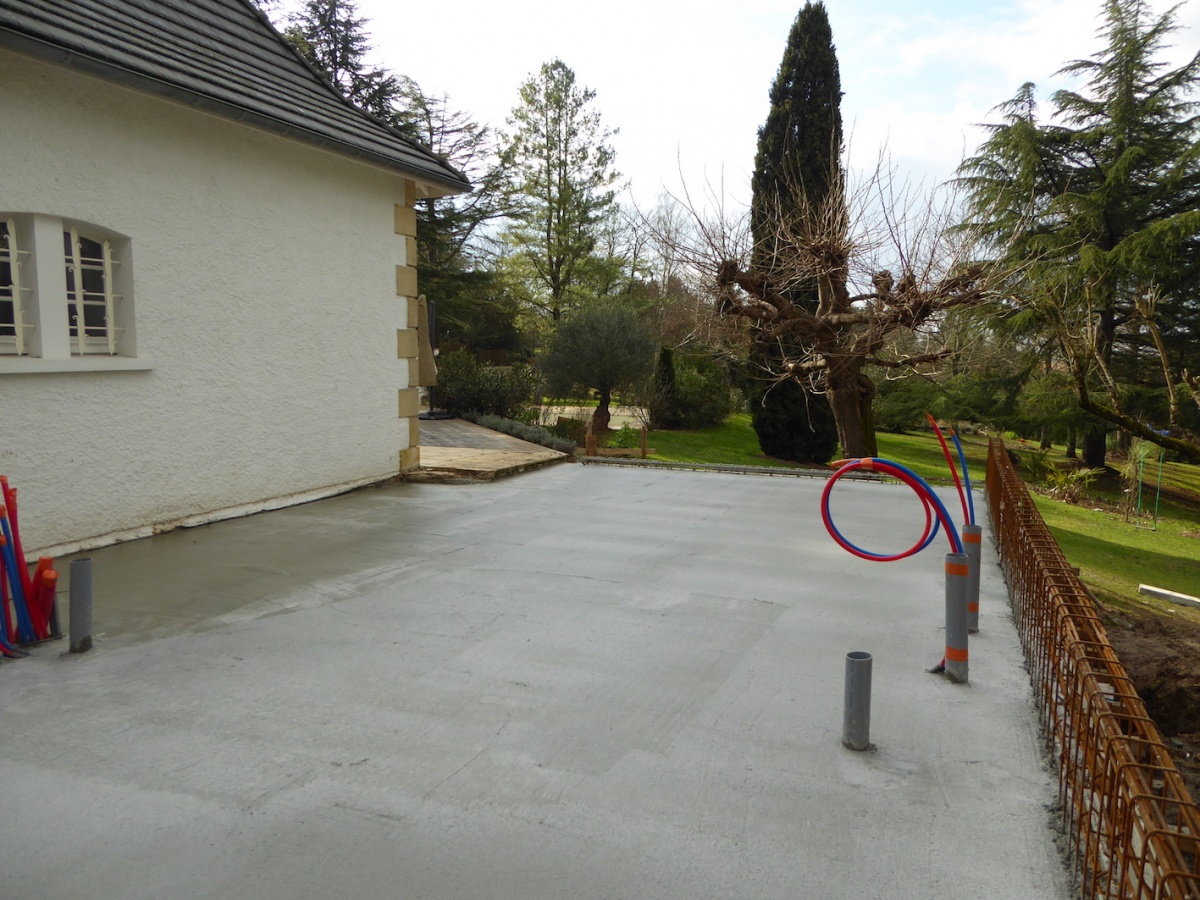 Rnovation et extension d'une Prigourdine 2018 : Chantier - Dalle