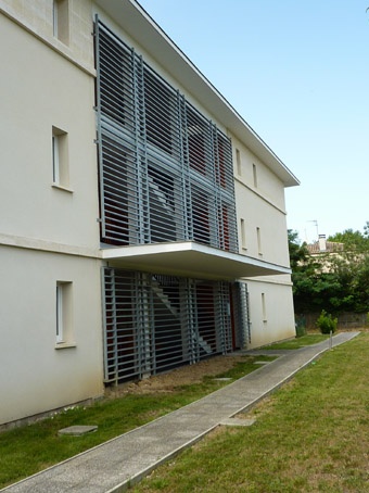 LOGEMENTS COLLECTIFS : 12