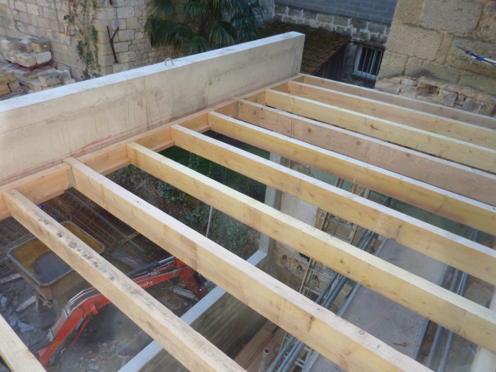 Réhabilitation, surélévation et extension d'un immeuble à Bordeaux : Création véranda